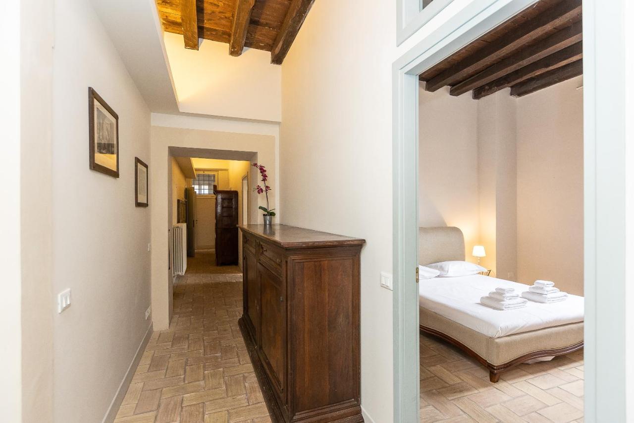 Rome Historical Apartment - Arco Dei Banchi 외부 사진