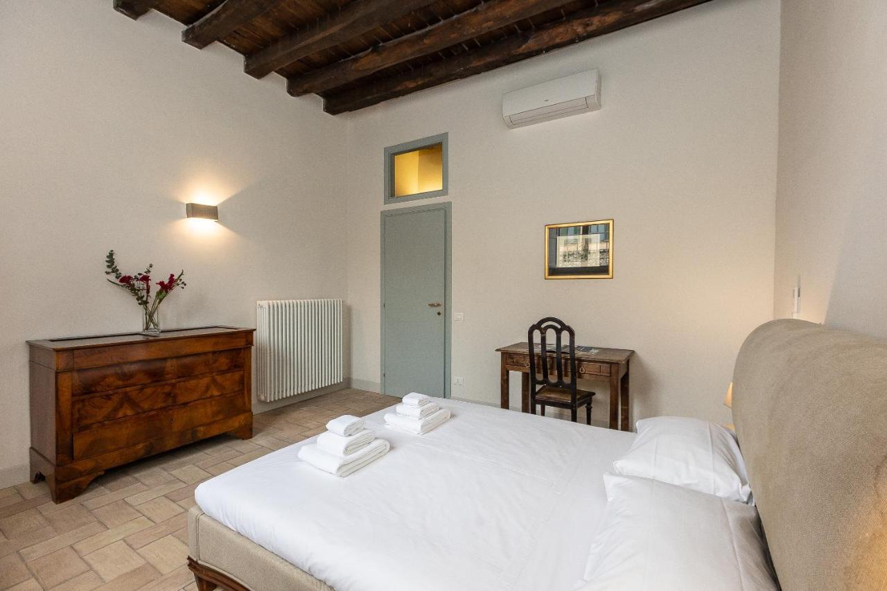 Rome Historical Apartment - Arco Dei Banchi 외부 사진