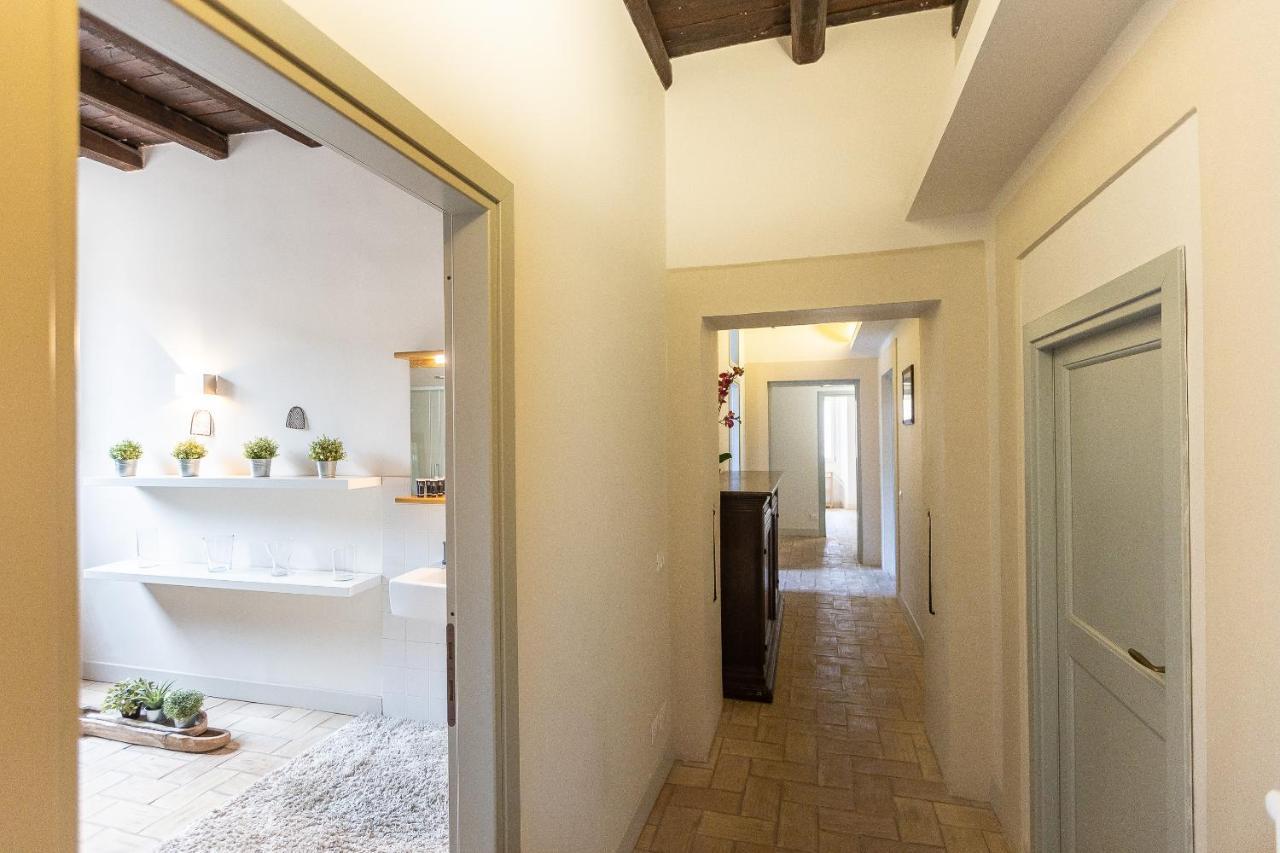 Rome Historical Apartment - Arco Dei Banchi 외부 사진
